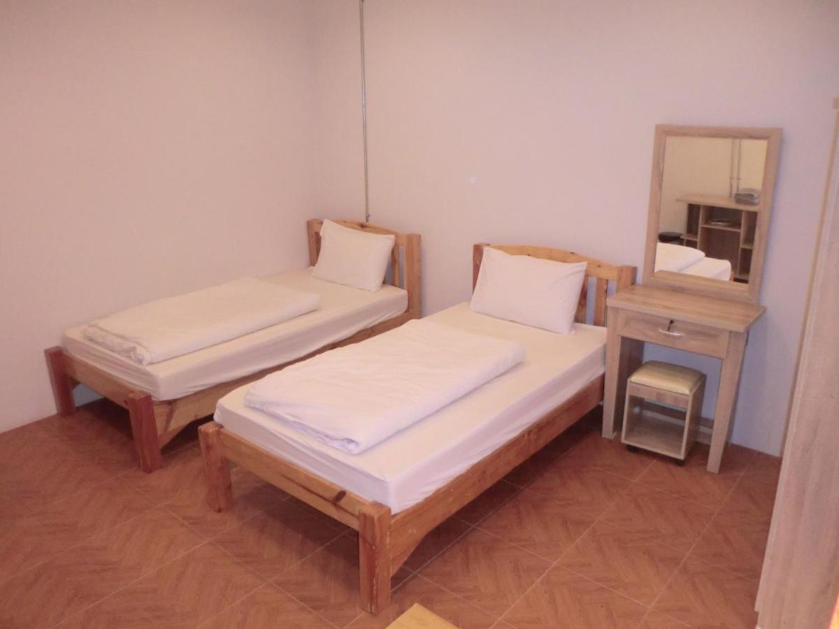 Sakura House Hostel Τσιάνγκ Μάι Εξωτερικό φωτογραφία
