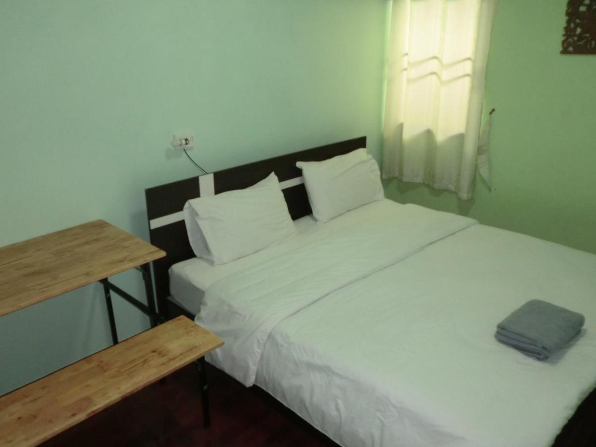Sakura House Hostel Τσιάνγκ Μάι Εξωτερικό φωτογραφία