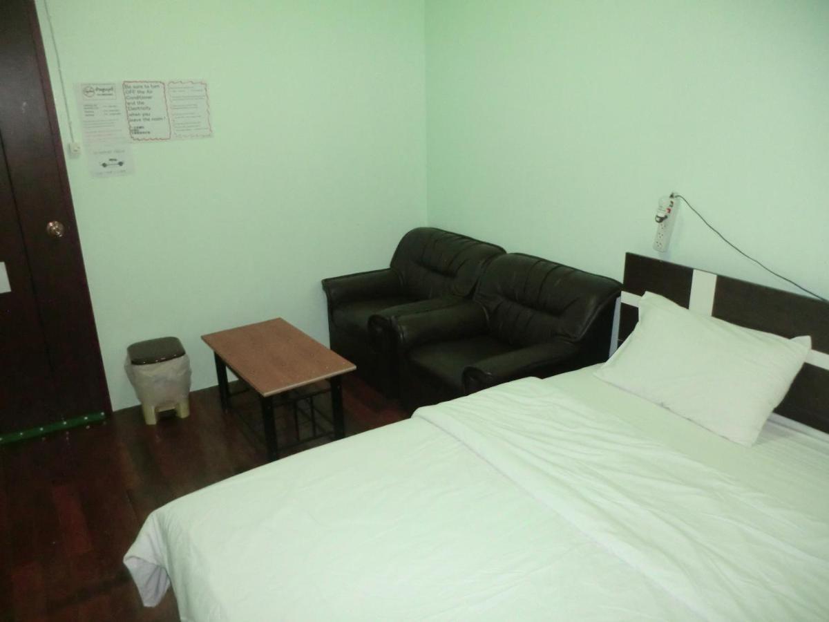 Sakura House Hostel Τσιάνγκ Μάι Εξωτερικό φωτογραφία