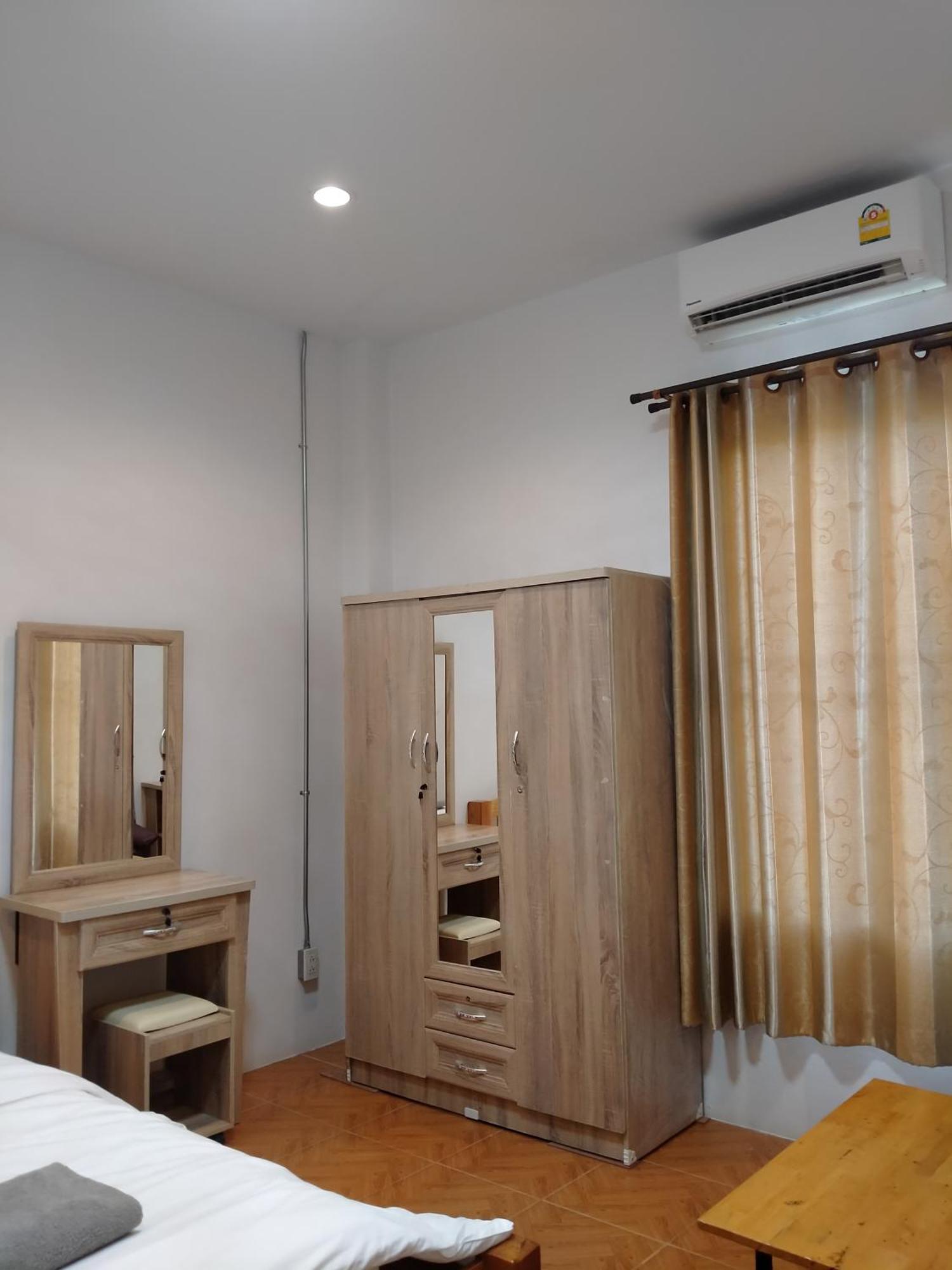 Sakura House Hostel Τσιάνγκ Μάι Εξωτερικό φωτογραφία