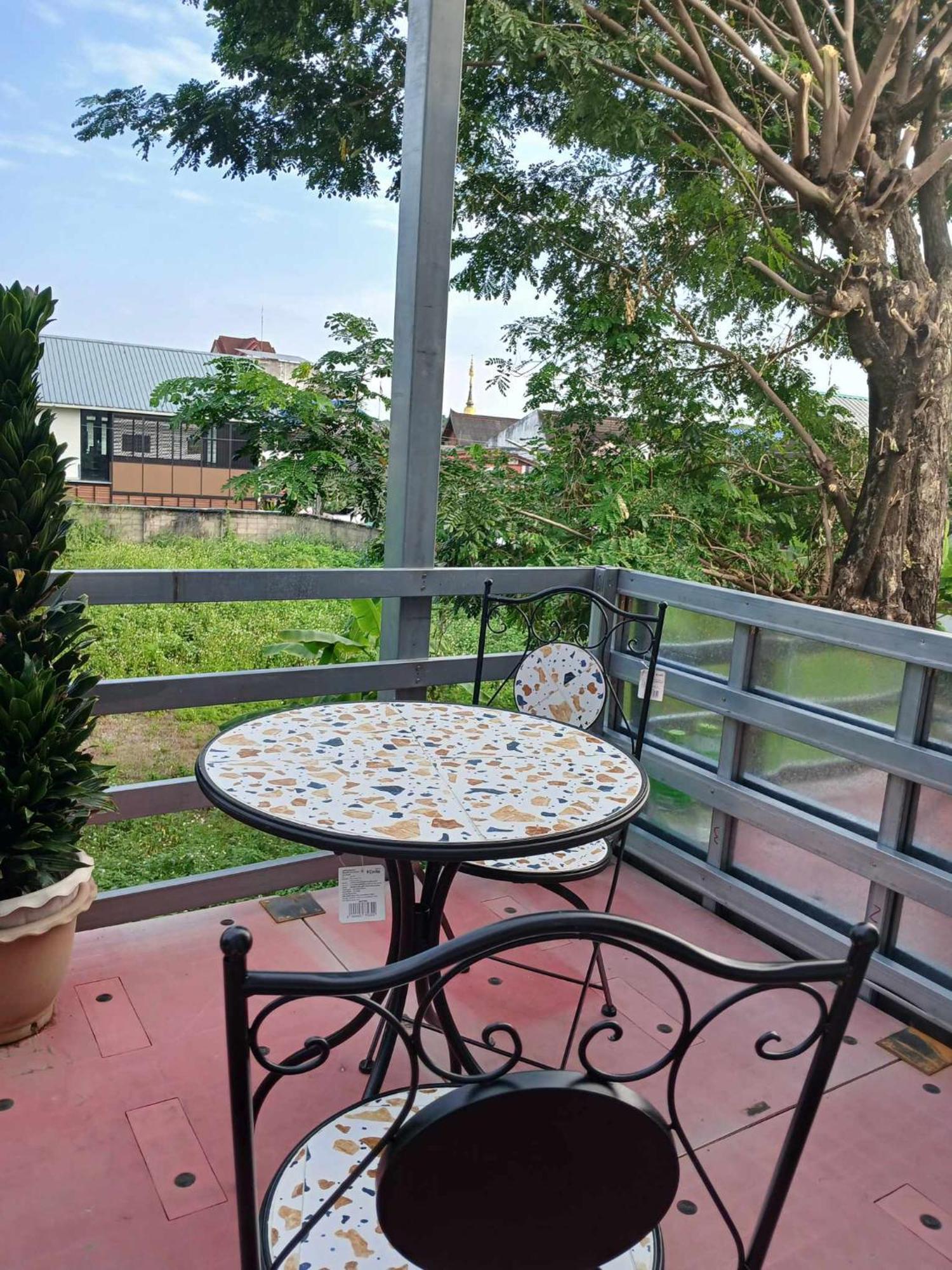 Sakura House Hostel Τσιάνγκ Μάι Εξωτερικό φωτογραφία